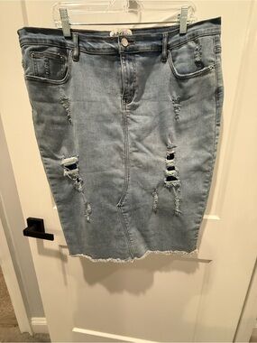 Skirted Fancy Boutique Frayed Distressed Denim Skirt